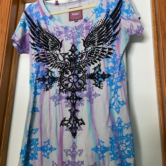 Roar tshirt. Size m - Picture 7 of 11